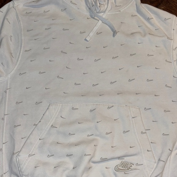 Nike hoodie - Picture 6 of 10